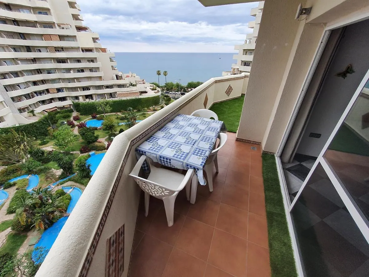 Apartamento Benalbeach. Espectacular terraza, vistas al mar. Benalmádena