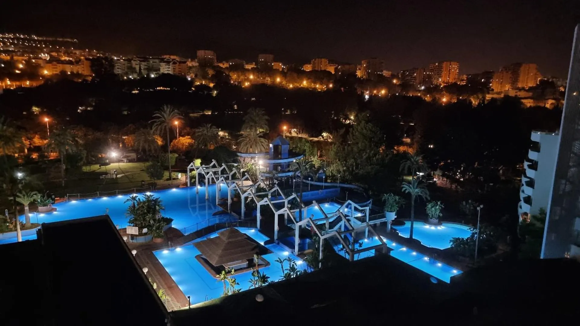 Apartman Benalbeach. Espectacular Terraza, Vistas Al Mar. Benalmádena