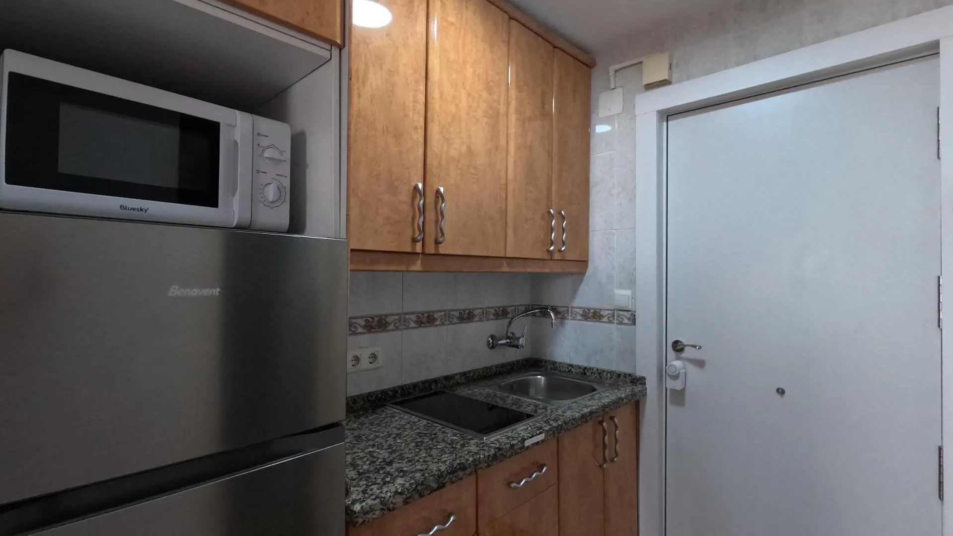 Apartment Benalbeach. Espectacular Terraza, Vistas Al Mar. Benalmadena Spain
